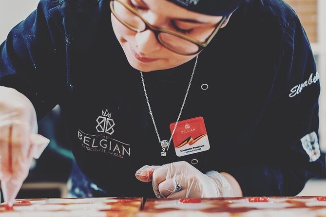 1.5h Belgian Chocolate Workshop in Brussels (bean to bar) - Mendiants, truffles, and chocolate shapes
