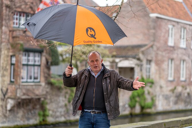2-Hour Historical Walking Tour in Bruges with Praline Included - Key things to know before you book