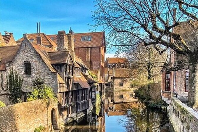 2-Hour Medieval Walk and Chocolate Tasting in Bruges - Halve Maan Brewery and a taste of Bruges