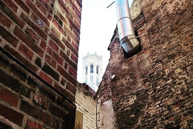 2-Hour Private Walking Tour of Bruges - The meaning behind stinking rich