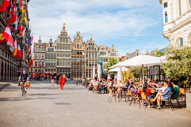 Antwerp: City Walk with Audio Guide in 7 Languages on your Phone - City Hall and Antwerp’s civic story