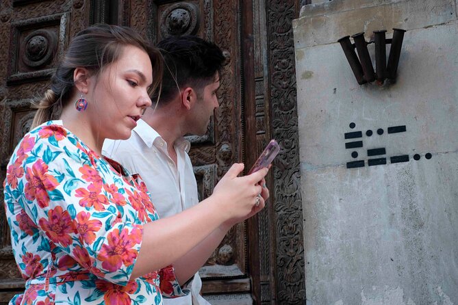 Antwerp: Help the Lost Boy – Self-Guided Mystery Walk - What the phone experience is really like