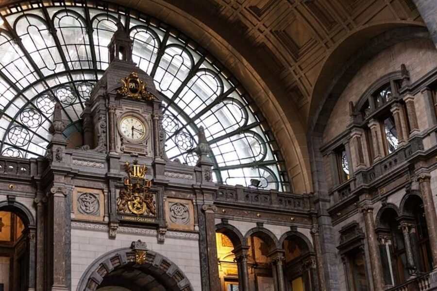 Antwerp: Must-See Attractions Private Walking Tour - MoMu and Antwerp’s fashion scene