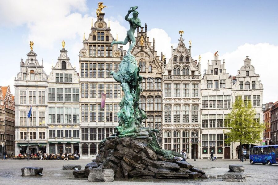 Antwerp: Private Historical Highlights Walking Tour - Rubens House and Antwerp’s artistic power