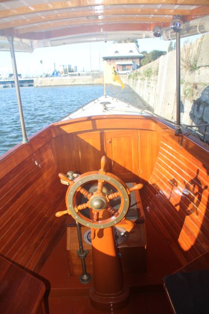 Antwerp: Private Old Harbour Boat Tour Incl. Drinks & Snacks - Key points to know before you book