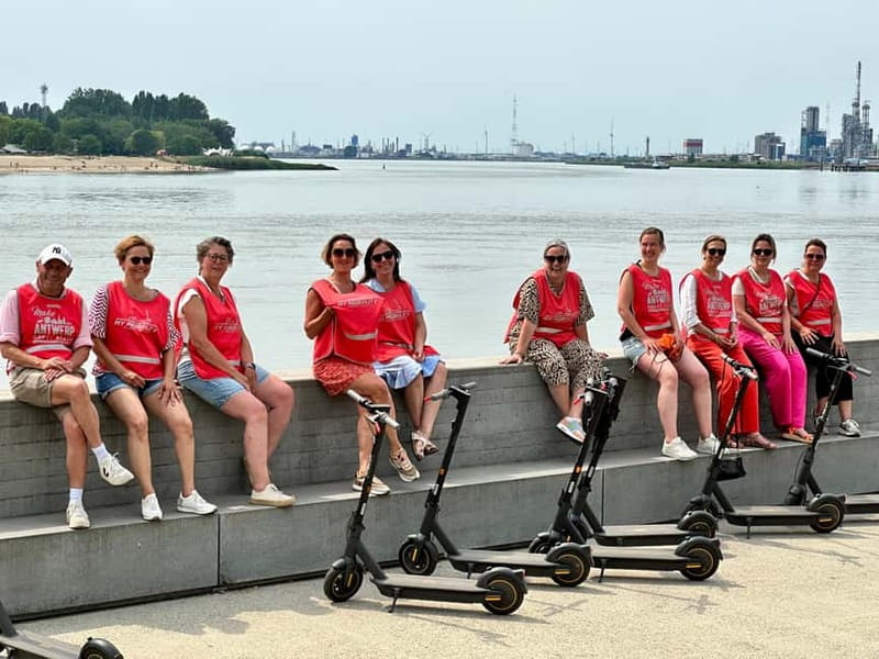 Antwerp: The Big Five City Highlights E-kickscooter Tour - The Diamond District