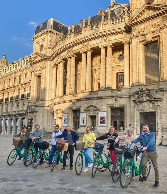 Antwerp: The Coolest Guided Bike Tour - Stories, questions, and local advice