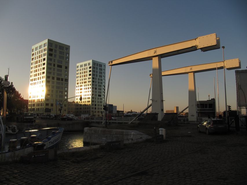 Antwerp: Walking Tour from Steen to Central Station - Antwerp’s Jewish Diamond district
