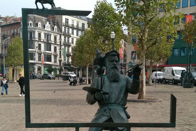 Best of Brussels Private Tour from Zeebrugge or Bruges - Royal Palace: a brief look at Brussels royalty