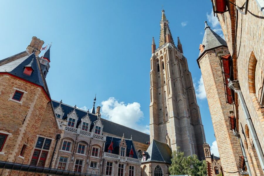 Bruges: 1.5-Hour Private Kick-Start Tour with a Local - Starting at Historium Bruges