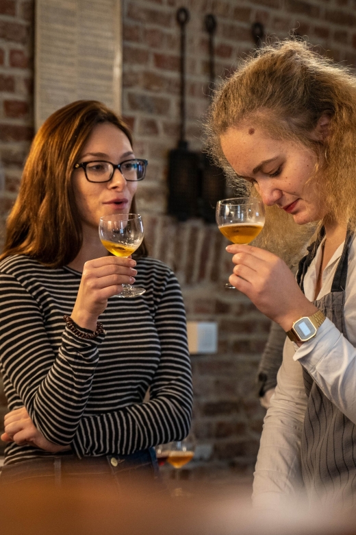 Bruges: Belgian Waffle-Making Workshop with Beer Tasting - The first tasting: three Belgian beers before the batter