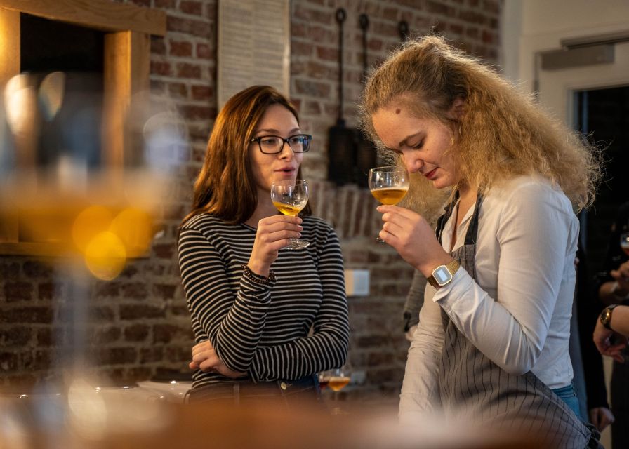 Bruges: Belgian Waffle-Making Workshop with Beer Tasting - What the hosts add to the 90 minutes