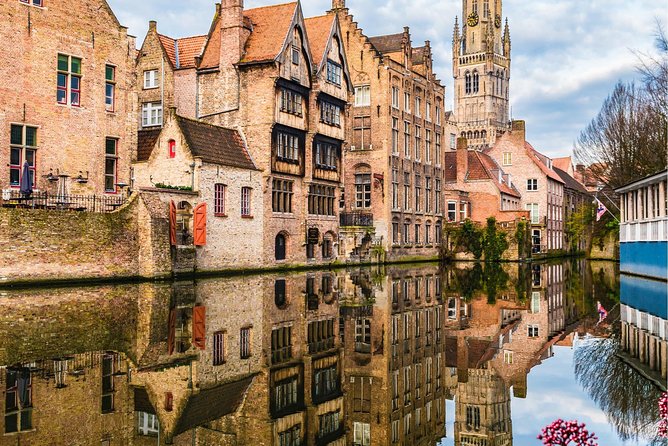 Bruges bus tour from Brussels - The chocolate stop at Chocolalino