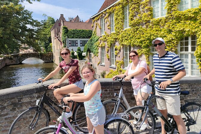 Bruges by bike with friends and family! - Timing, weather, and practical details