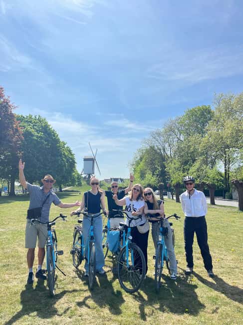 Bruges: City Highlights Bike Tour - Why a bicycle is the right way to see Bruges