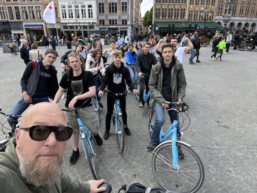 Bruges: City Highlights Bike Tour - The guide makes the difference