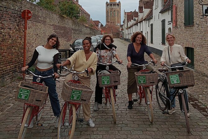Bruges, Guided Retro Biketour: Highlights and Hidden Gems - The Belfry, Burg Square, and the Markt