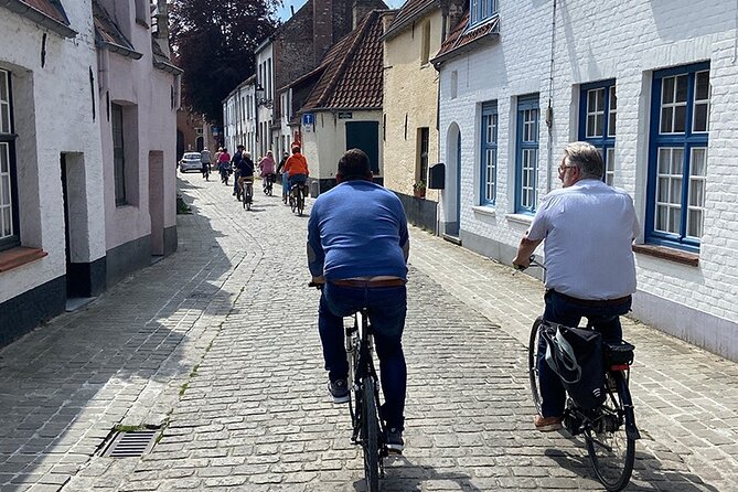 Bruges, Guided Retro Biketour: Highlights and Hidden Gems - The ramparts, windmills, parks, and forest paths