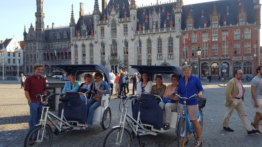 Bruges: Guided Rickshaw Tour - What the rickshaw changes about sightseeing