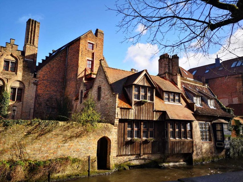 Bruges: Guided Walking Tour - Markt and the Belfort finish