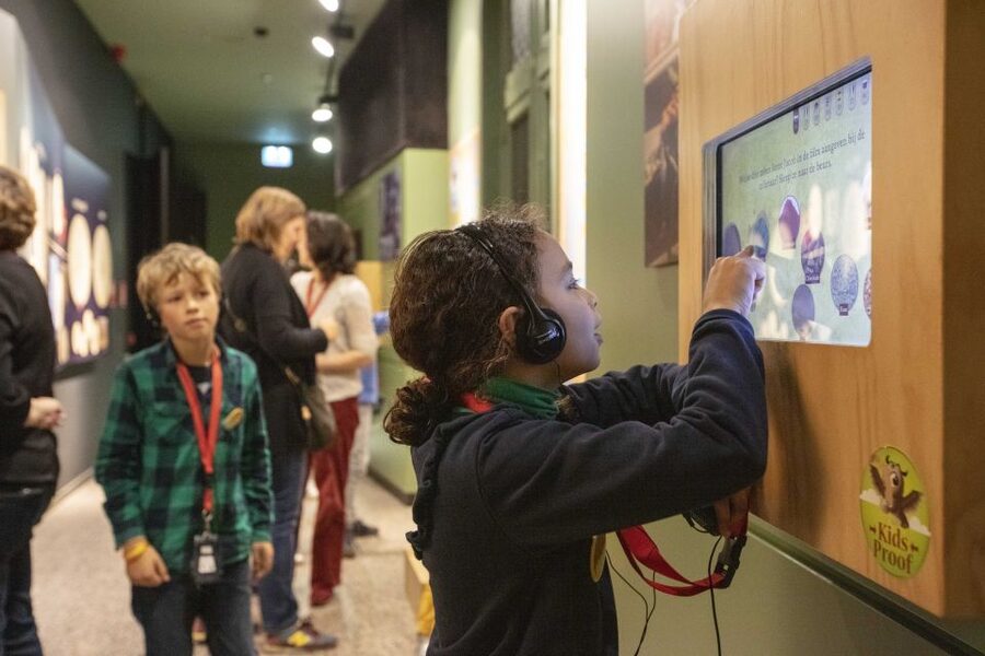 Bruges: Historium Bruges Medieval Experience Ticket - What the Historium adds to a day in Bruges