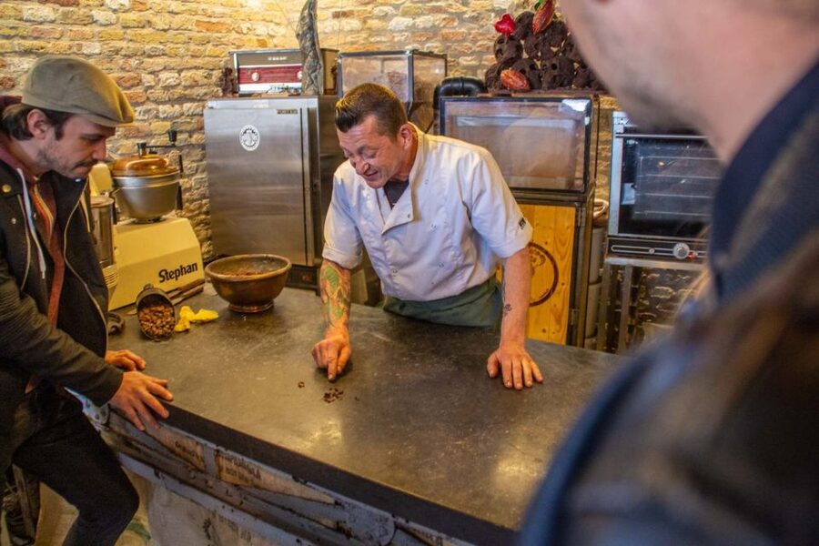 Bruges: History, Chocolate and Beer Walking Tour - Key points at a glance