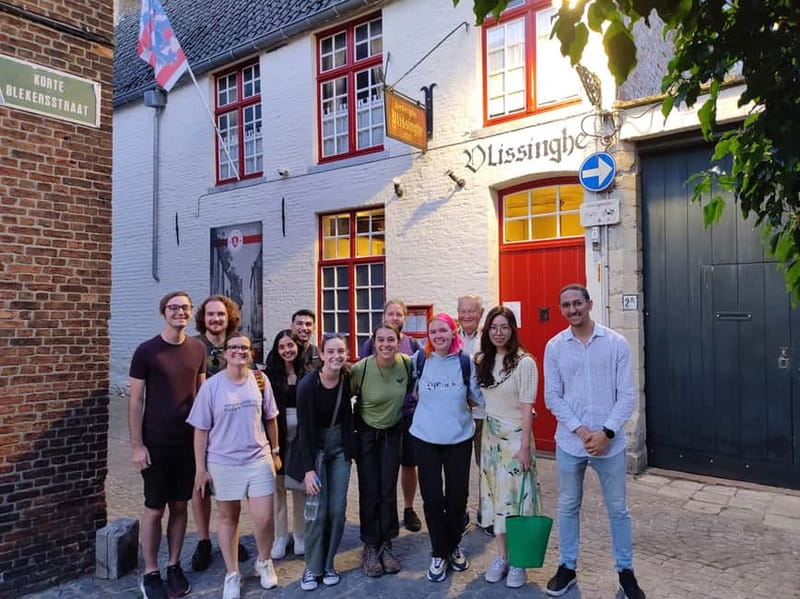 Bruges: Nightly Tales and Untold History Walking Tour - Bruges changes after the day crowds leave