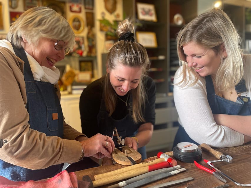 Bruges: Silver Ring-Making Workshop - Choosing your ring before touching the tools