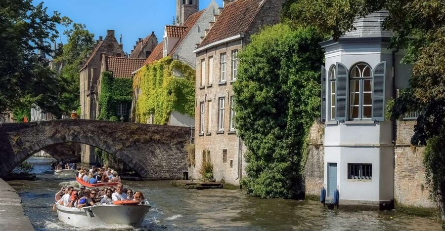 Bruges: Walking Tour, Canal Boat Trip w/Beer Tasting Option - Rozenhoedkaai, the city’s classic canal view