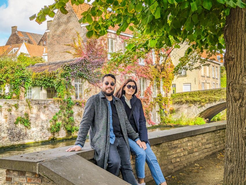 Bruges : Your private 30min. photoshoot in the medieval city - Who should book this experience?