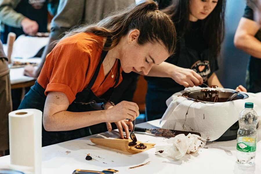 Brussels: 2.5-Hour Belgian Chocolate Making Workshop - Shaping mendiants and building your chocolate box
