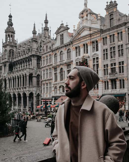 Brussels: 2-Hour Walking Tour of the Historic Center with a Local Guide - Starting beneath Brussels City Hall at Grand-Place