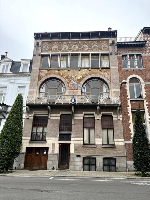 Brussels: 2-hours "Art Nouveau" Walking Tour - Horta’s Hôtel van Eetvelde and Hôtel Tassel