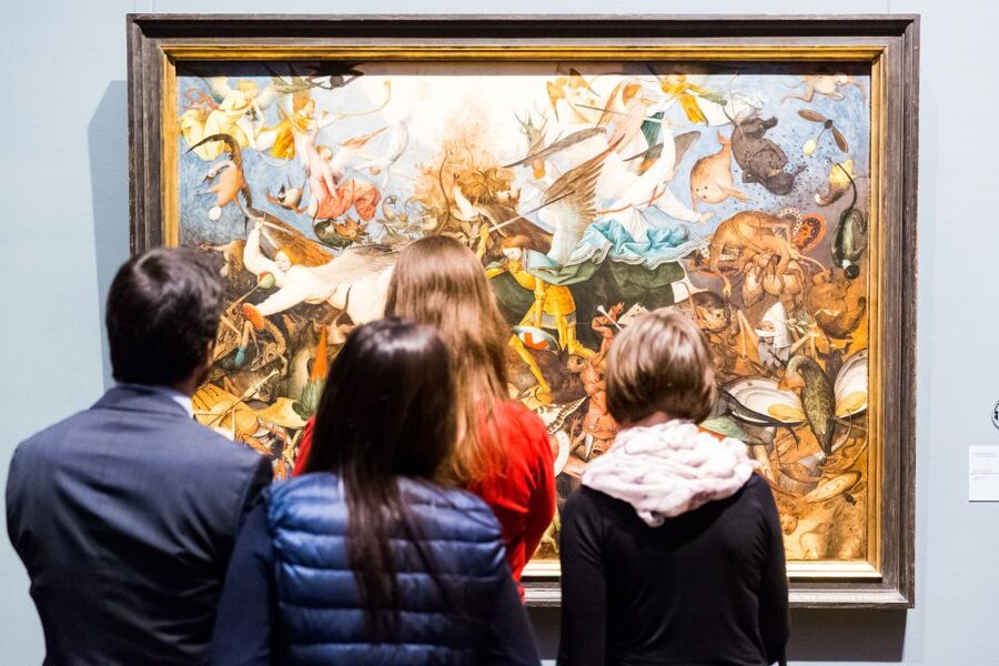 Brussels: 48 Museums, Atomium, and Discounts Card - Discounts beyond the museum doors