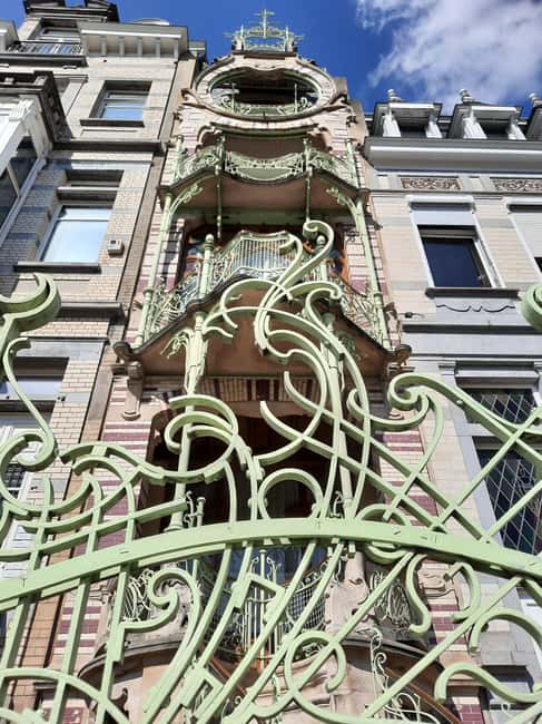 Brussels: Art Nouveau Walking Tour with a Local Guide - Hôtel Solvay and the Victor Horta focus