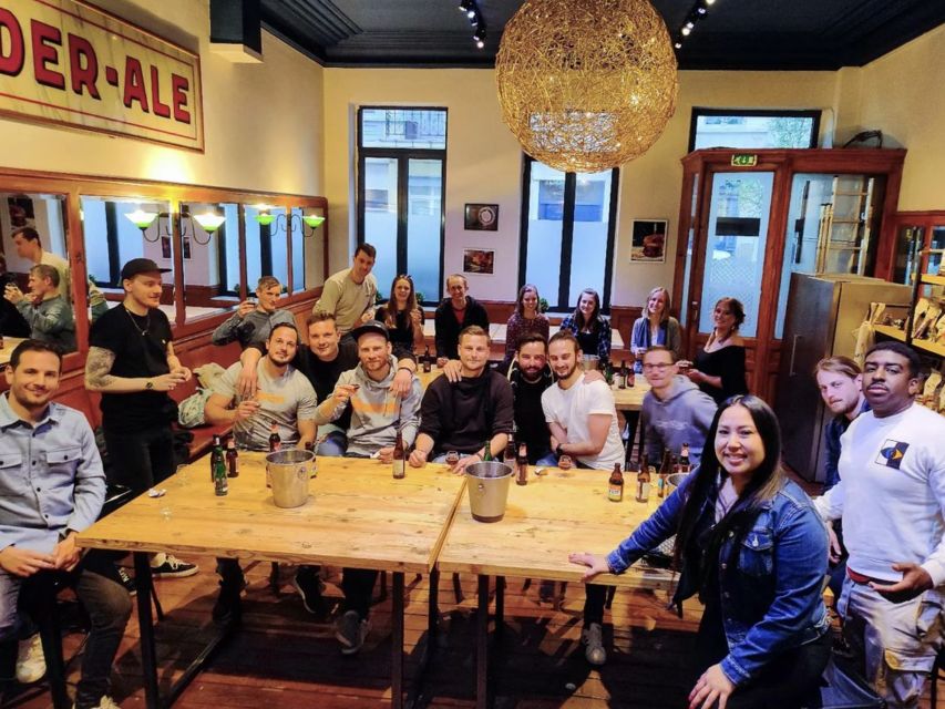 Brussels: Belgian Beer Tasting and Course at a Private Bar - Inside the 75-minute beer lesson