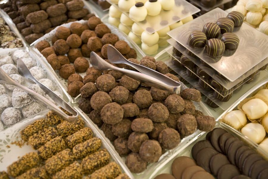 Brussels: Belgian Chocolate, Beer, and Fries Tasting Tour - Key points at a glance