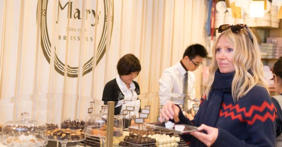 Brussels: Belgian Chocolate, Beer, and Fries Tasting Tour - Starting at Grand-Place and City Hall