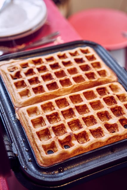 Brussels: Belgian Waffle Making Workshop with Beer Tasting - Why beer and waffles work so well together