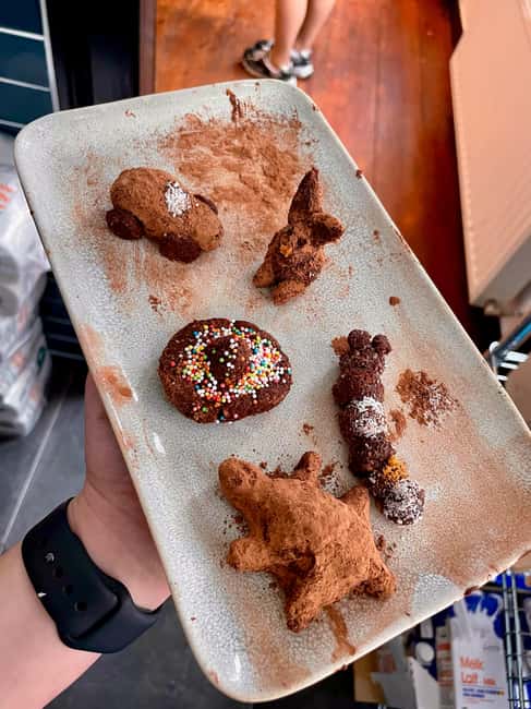 Brussels: Chocolate Truffle & Belgian Hot Chocolate Workshop - How much chocolate do you take home?