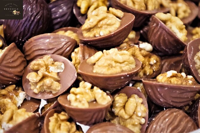 Brussels Chocolate Walking Tour and Workshop - Manneken Pis and Place Saint-Géry