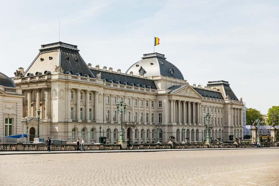Brussels: City Highlights and Hidden Gems Bike Tour - Leaving Grand Hospice for the wider city