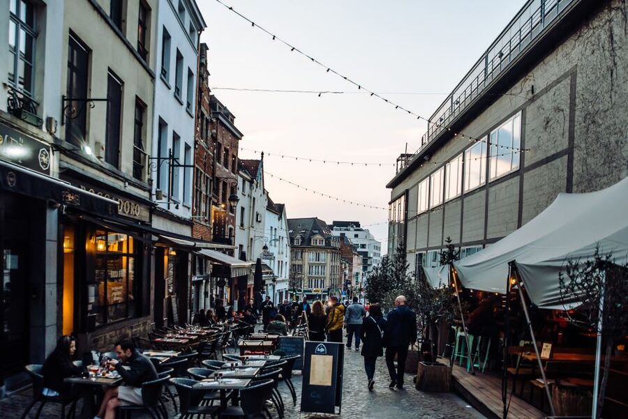 Brussels Comics & Street Art: Private Walking Tour - What the private format is worth at $121