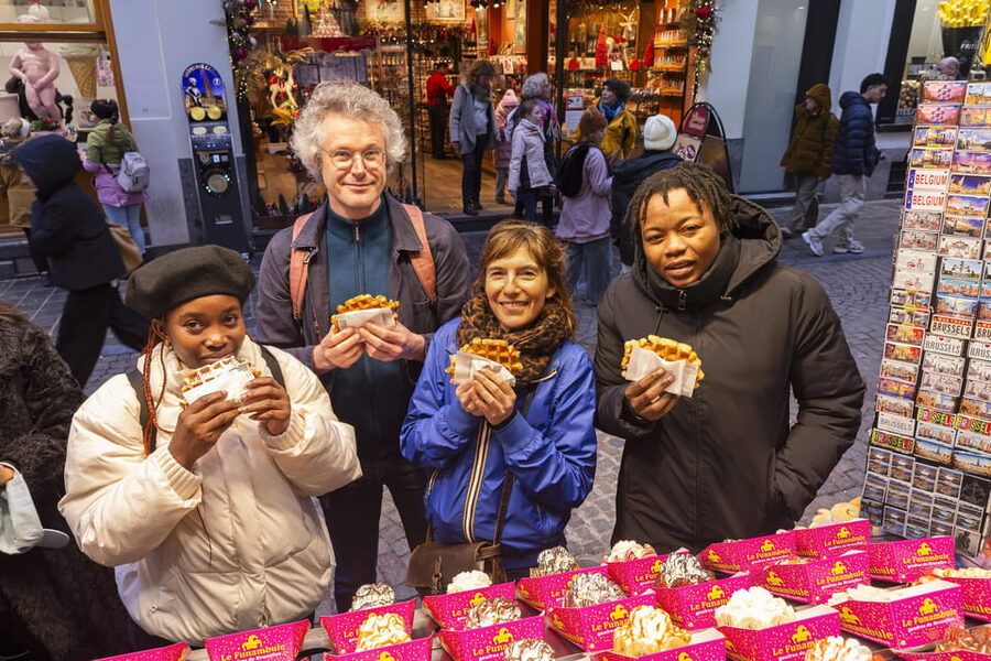 Brussels Food Tour: Main Dish, Beer, Waffle & Chocolate - Place du Grand Sablon and its elegant setting