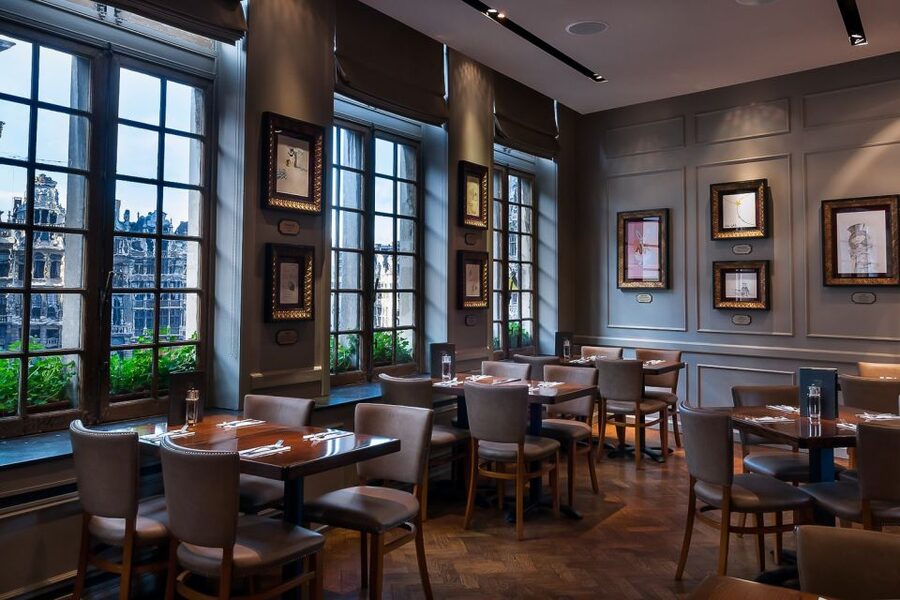 Brussels: Hard Rock Cafe with Set Menu for Lunch or Dinner - Eating beside Brussels’ Grand Place