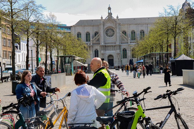 Brussels Highlights & Hidden Gems Bike Tour - The Royal Park and Brussels’ symbolic center