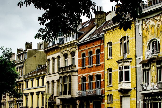 Brussels Highlights Self guided scavenger hunt and Walking Tour - Jeanneke Pis and the return to the start