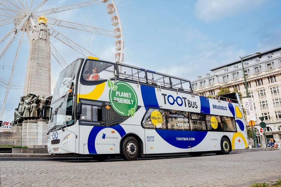 Brussels: Hop-On Hop-Off Bus Tour& Belgian Beer World Museum - Stop 8 at Bourse and Belgian Beer World