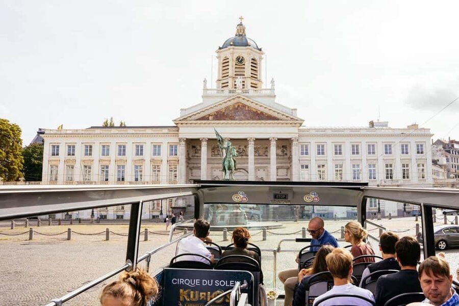 Brussels: Hop-On Hop-Off Bus Tour - Luxembourg and the European Quarter