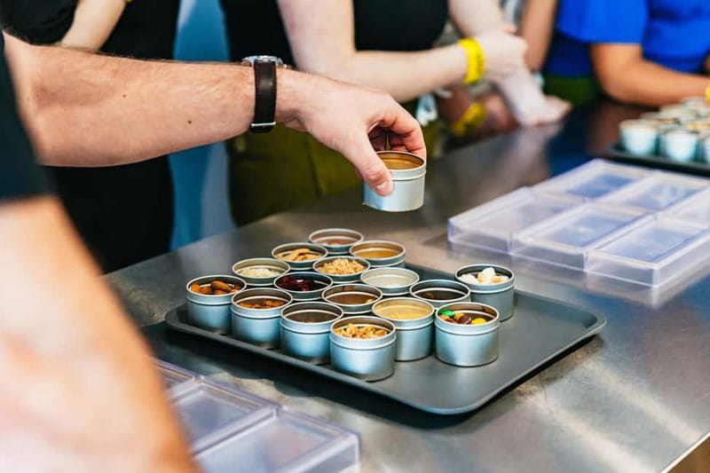 Brussels: Make Your Own Chocolates Workshop with Tastings - Packing your chocolates and using the store discount